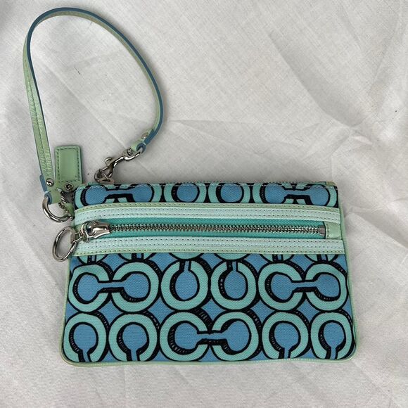 Coach Poppy 3D Art Blue & Teal Wristlet with zipper closure and wrist strap - Picture 1 of 6